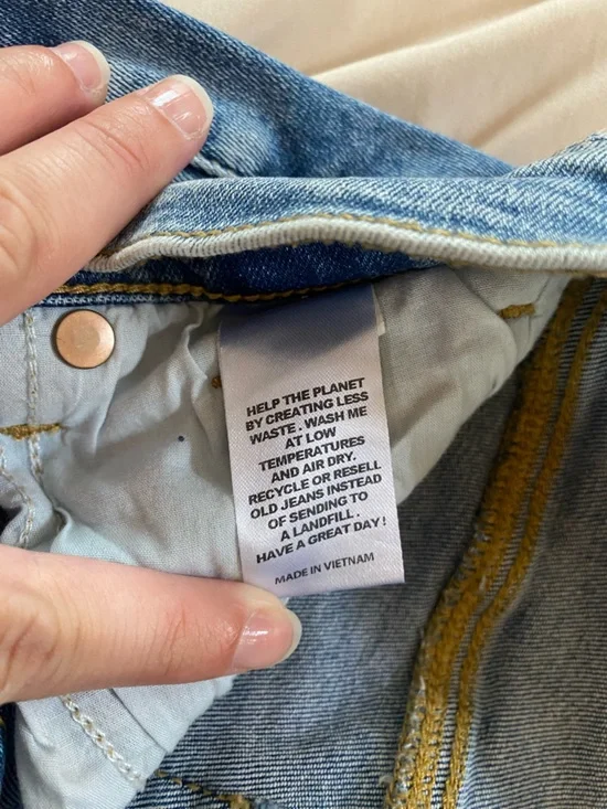 PacSun Light Blue Cropped Straight Jeans with Raw Hem - Picture 7 of 10